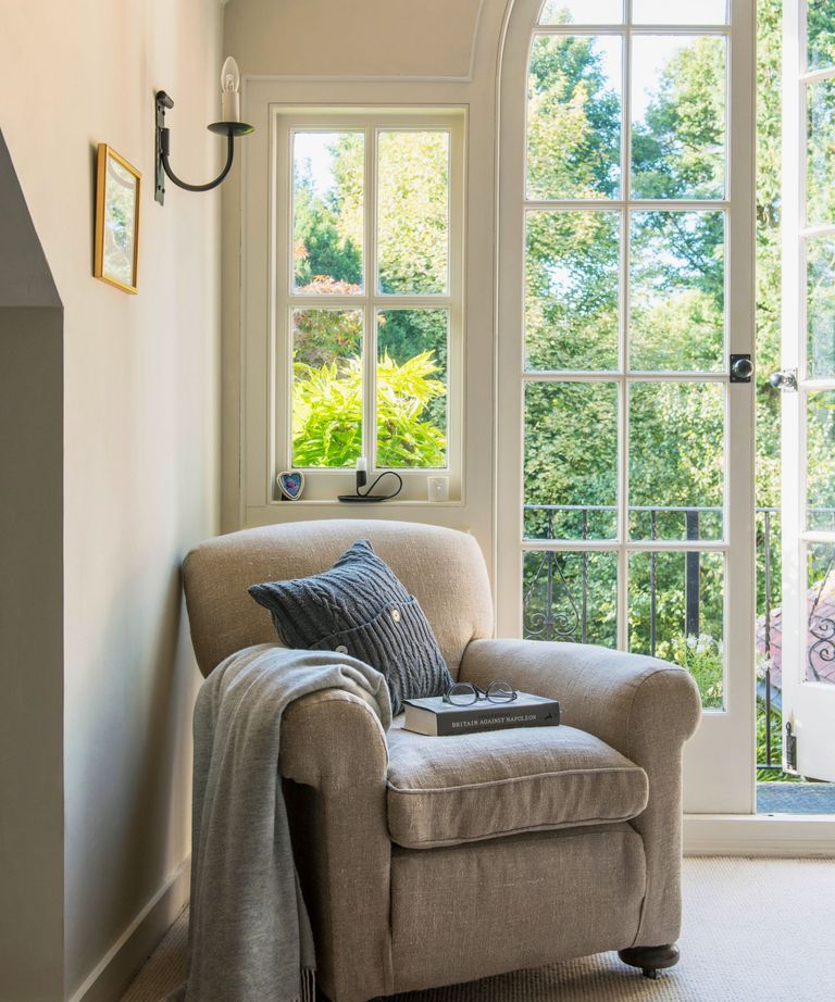 Things people with nicesmelling bedrooms do 8 expert tips Homes & Gardens