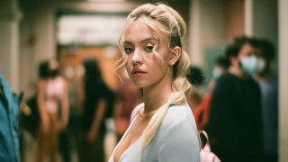 Sydney Sweeney has been posting on social media while vacationing, and her trip to Hawaii looks fabulous. 