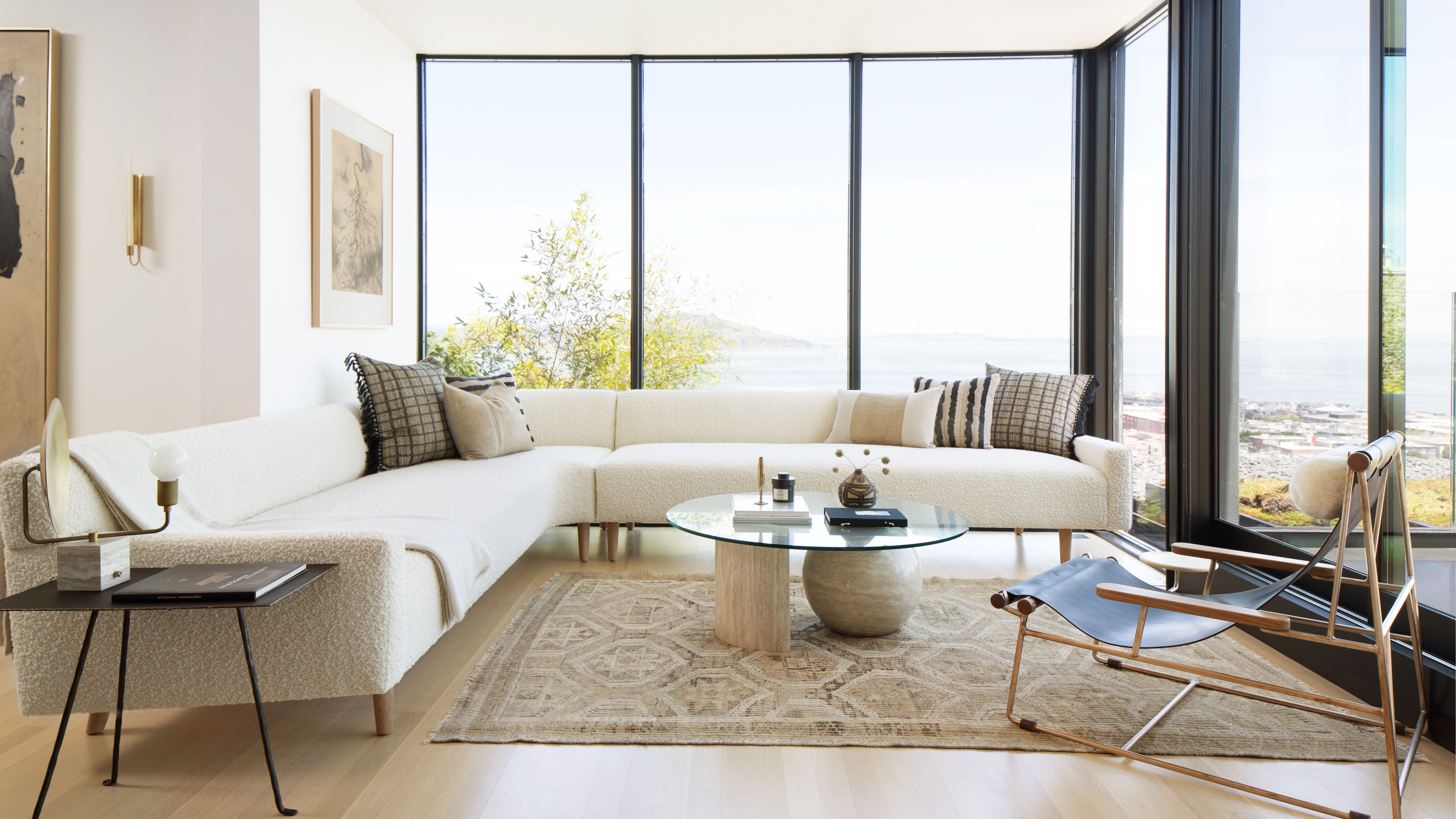 Minimalist living room ideas: 20 simple schemes to spark joy