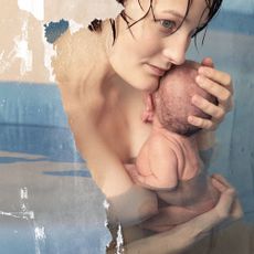 Bathing, Art, Hand, Illustration, Chest, Baby bathing, 