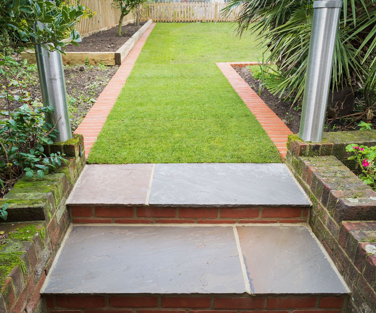 How to lay turf like a pro 3 steps to a successful lawn Homebuilding