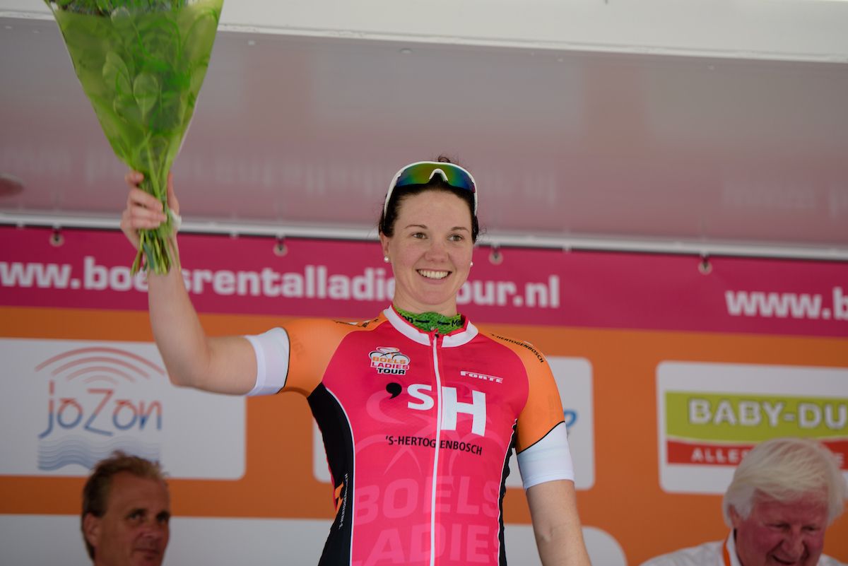 Stage winner, Sarah Roy (Orica AIS)
