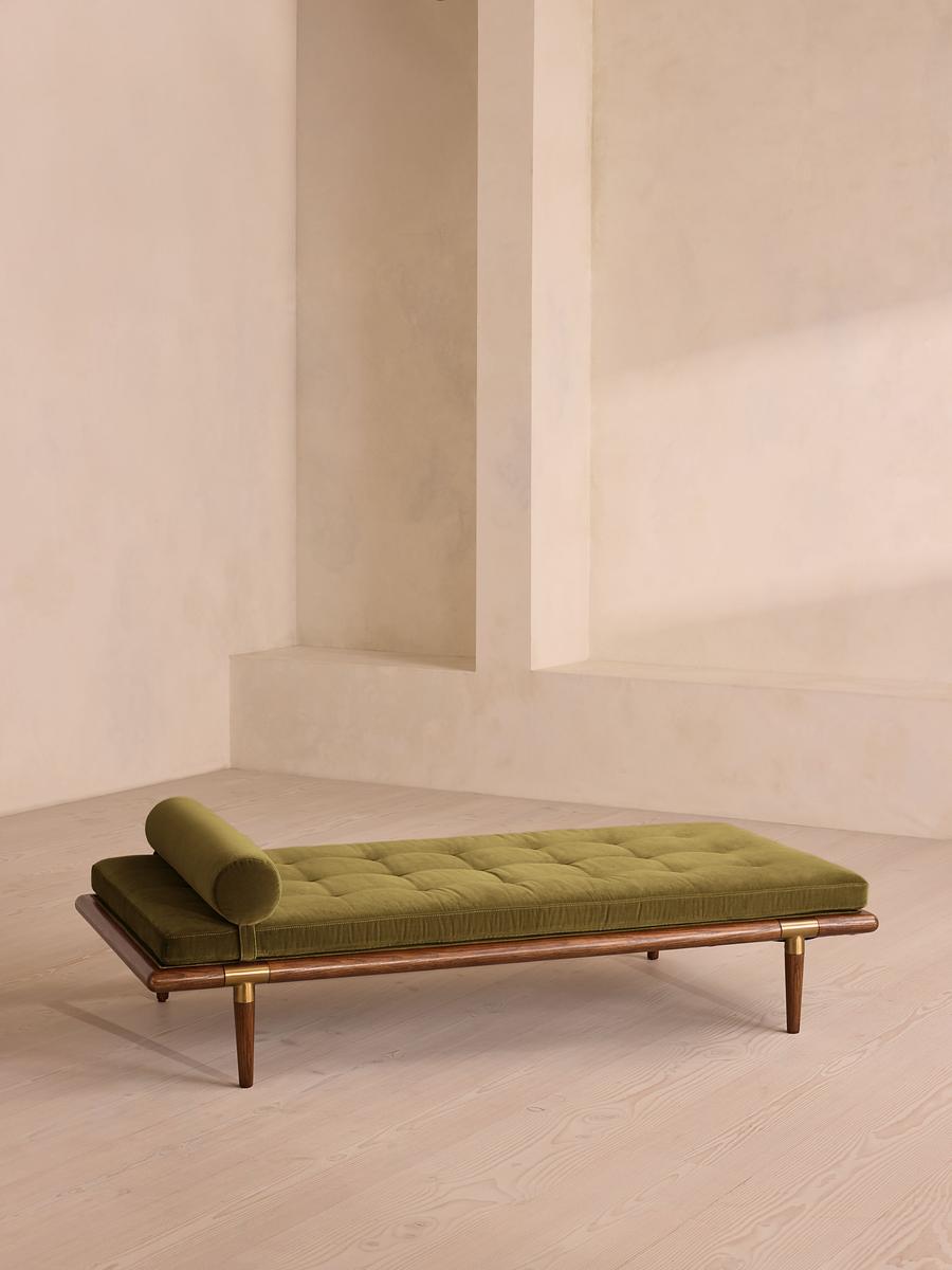 Theodore Daybed, Velvet, Olive