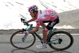 Steven Kruijswijk on stage nineteen of the 2016 Giro d'Italia
