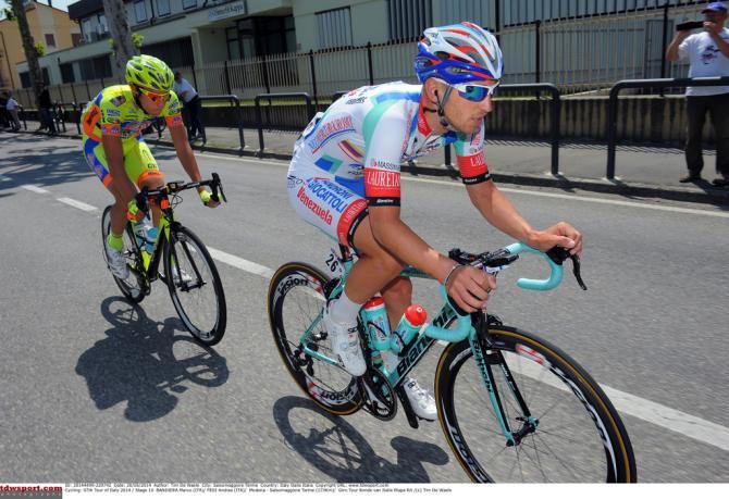 Marco Bandiera (Androni Giocattoli-Venezuela) with Andrea Fedi (Yellow Fluo)