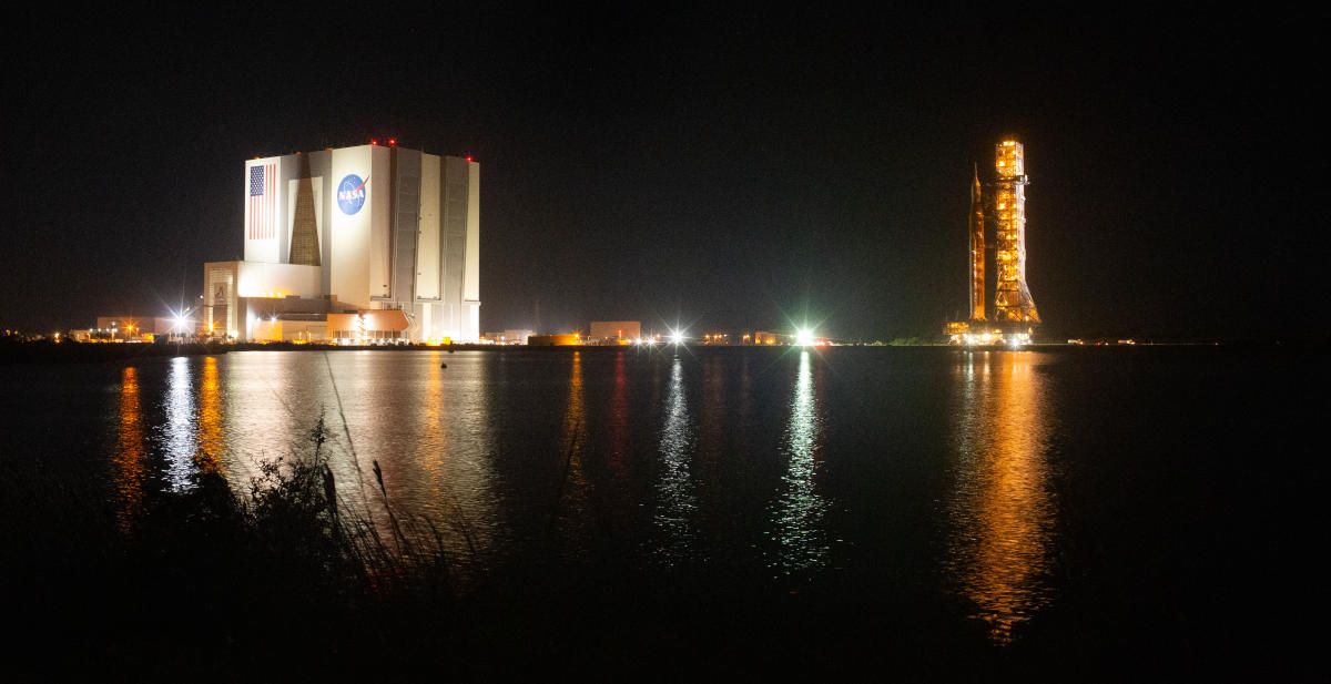 artemis 1 rollout nov. 4, 2022
