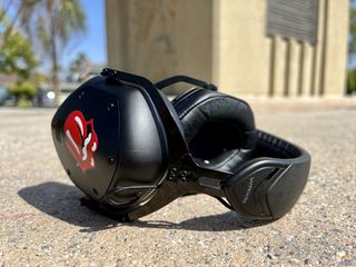 V Moda Crossfade 2 Wireless Rolling Stones Side View Headband