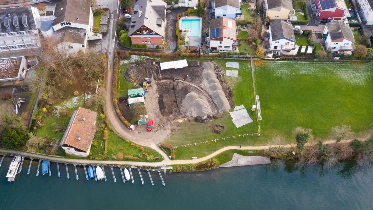 A drone shot shows the newly discovered Kaiseraugst amphitheater on the banks of the Rhine River.