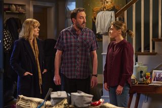 Anna asks Lee and Lucy to lie for her in the opening episode of the new series.