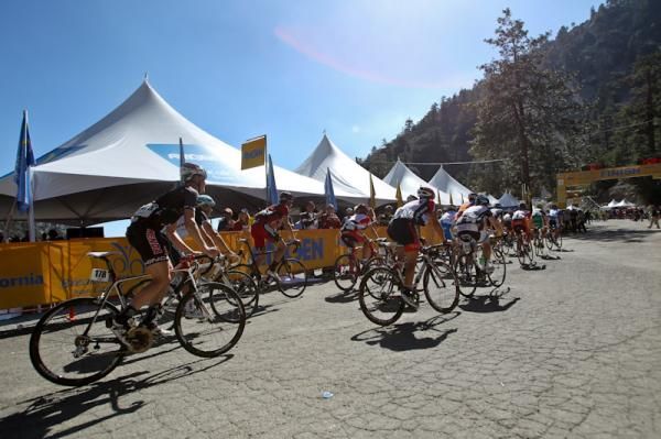 The gruppetto comes to the line.