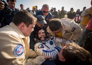 Chris Cassidy Exits Soyuz Capsule
