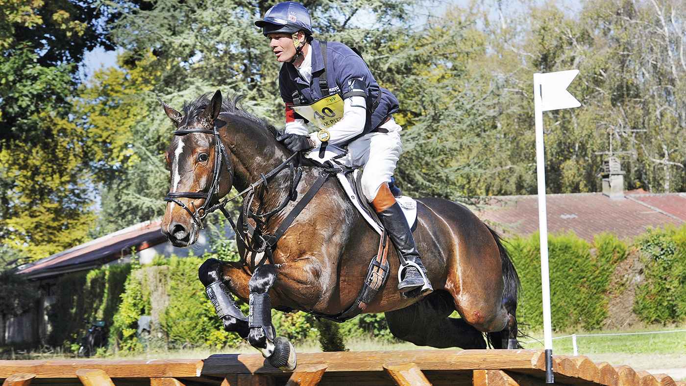 WILLIAM FOX-PITT riding OSLO