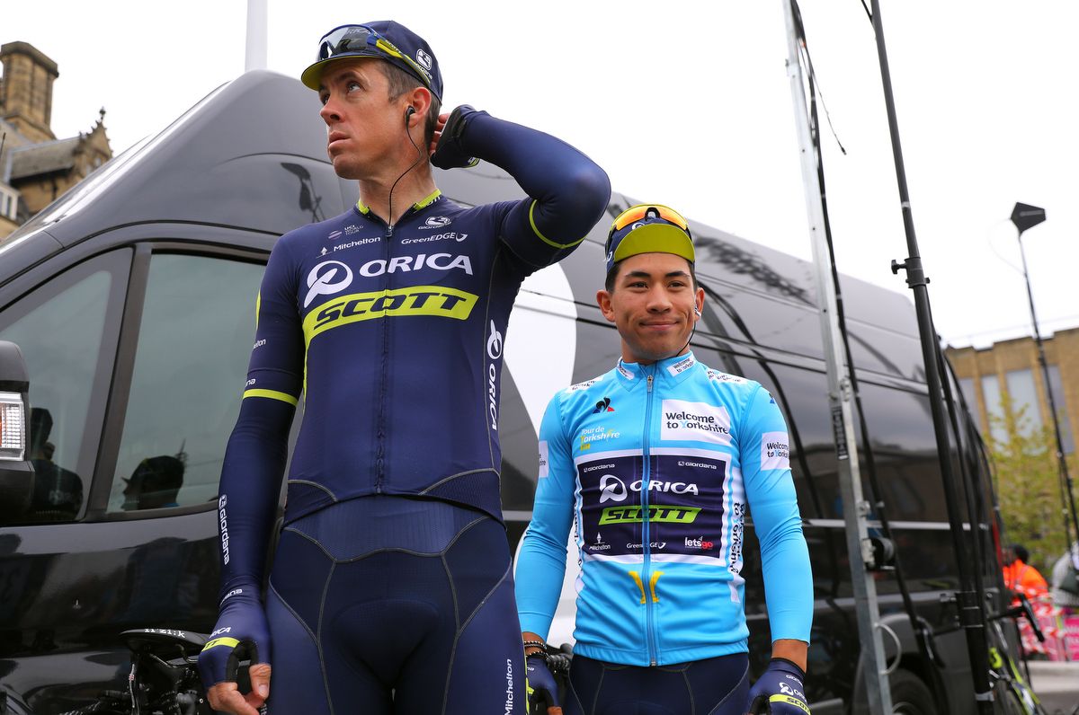 Mat Hayman and teammate Caleb Ewan (Orica-Scott)