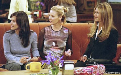 Courteney Cox, Jennifer Aniston, Lisa Kudrow - Celebrity News - Marie Claire