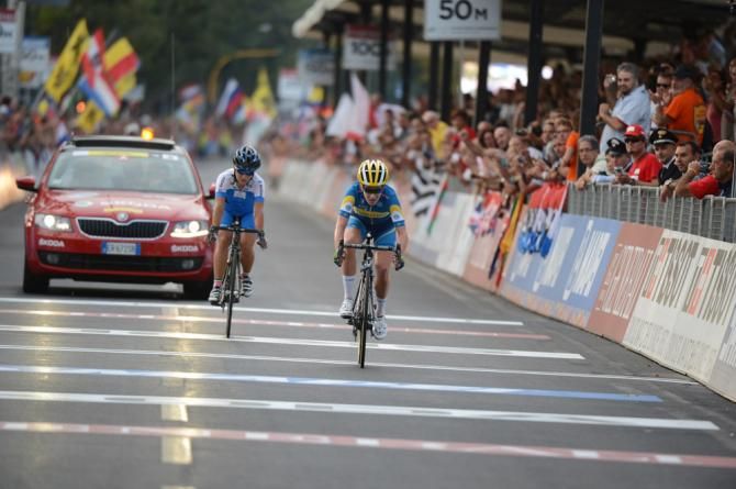 Emma Johansson (Sweden) takes the silver medal ahead of Rossella Ratto (Italy)