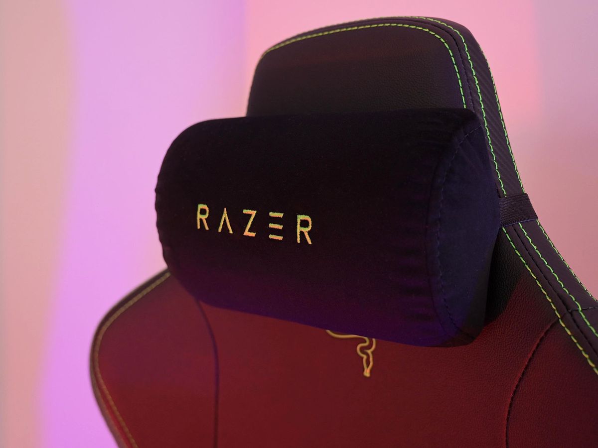 Razer Iskur