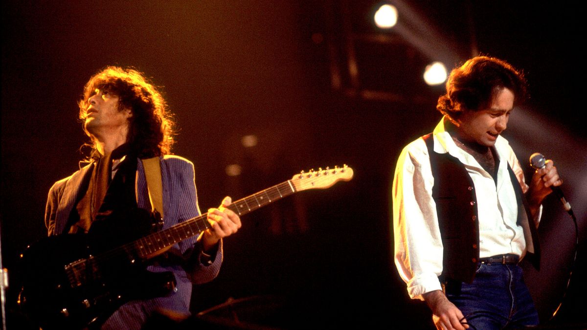 British musicians Jimmy Page and Paul Rodgers perform on stage during an ARMS (Action into Research for Multiple Sclerosis) Charity Concert, Dallas, Texas, November 27, 1983