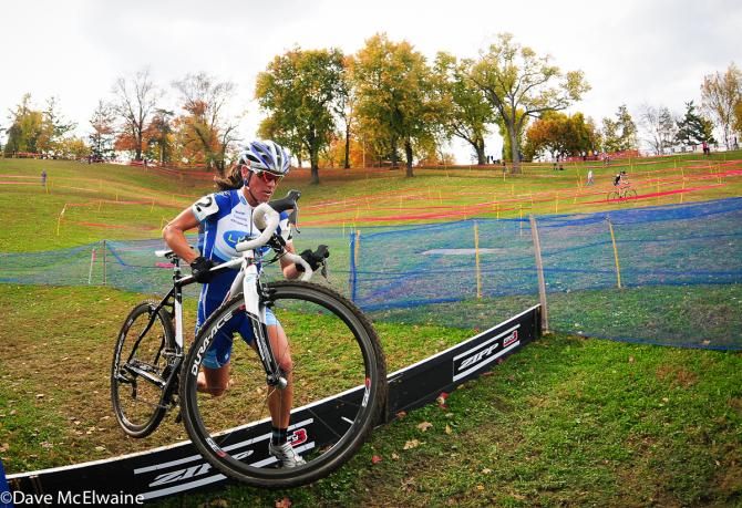 Katerina Nash (Luna Pro Team) alone at the barriers after Compton dropped out