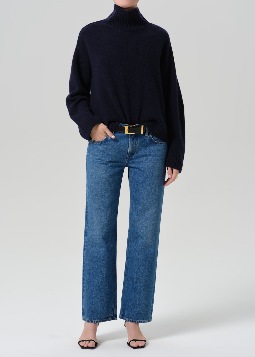 Faye Vintage Straight Long in Azure Blue - 23 / Azure Blue