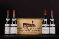 Bottles of 1988 Roman&eacute;e-Cont