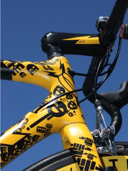 Armstrong's custom finish also carries through to the stem.