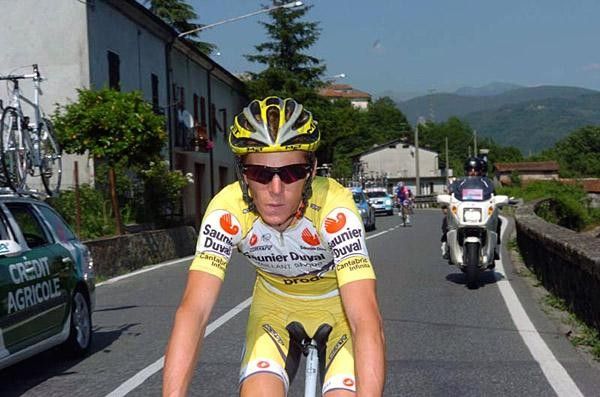 Riccardo Ricc&ograve; (Saunier Duval) wasn't too chuffed after being forced out of the break yesterday.