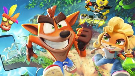 The Crash Bandicoot: On The Run iPhone game key art