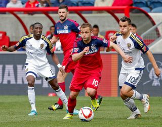 Shaun Maloney in action for Chicago Fire against Real Salt Lake, 2016