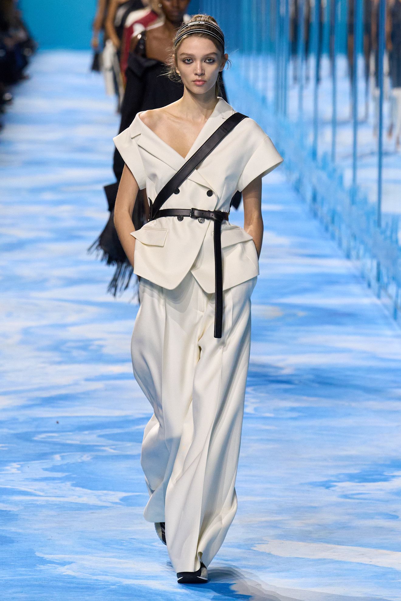 Everything to Know About Dior's Spring/Summer 2025 Paris Show | Who ...