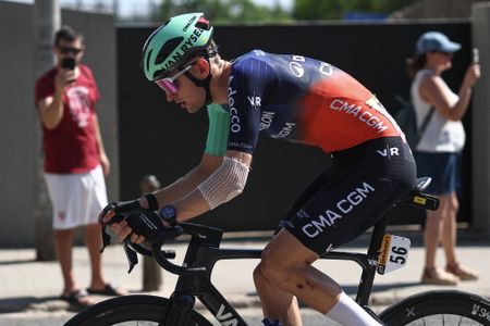 Decathlon CMA CGM Team's French rider Paul Seixas cyles, using a teammates bicycle during the 2nd stage of the 113th edition of the Tour de France cycling race, 168,5 km between Tarragona and Barcelona in northeastern Spain, on July 5, 2026. (Photo by Anne-Christine POUJOULAT / AFP)