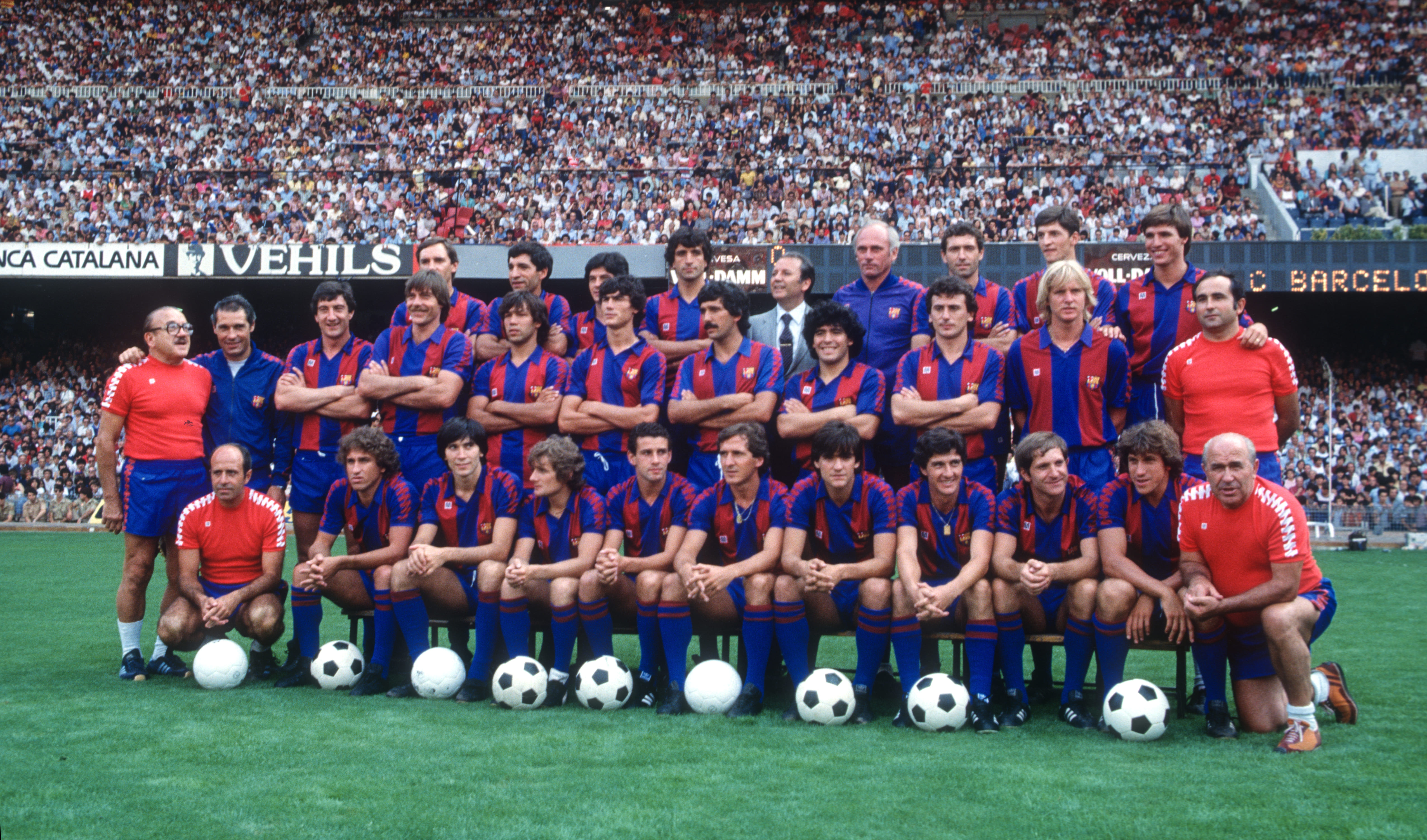Jose Ramon Alexanko (fourth from left, top row) lines up with his Barcelona team-mates for the club's official photo ahead of the 1982/83 season.