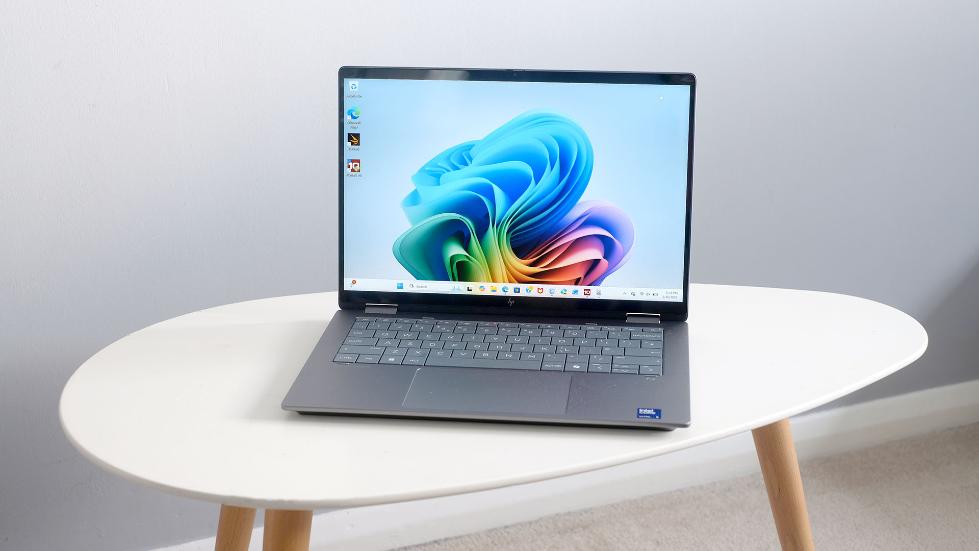 HP OmniBook X Flip review