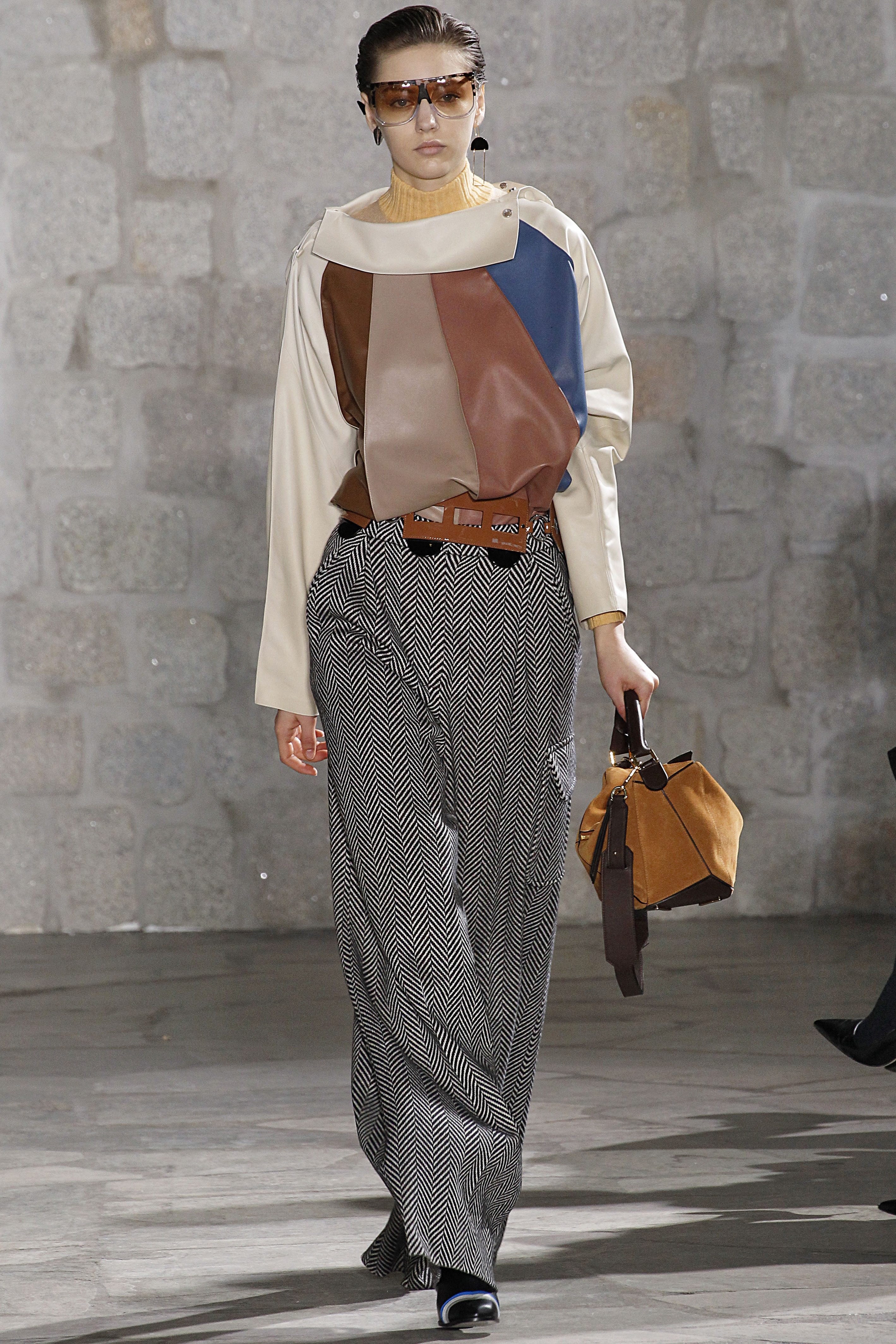 An image of the first-ever Loewe Puzzle bag design on the spring/summer 2015 runway.