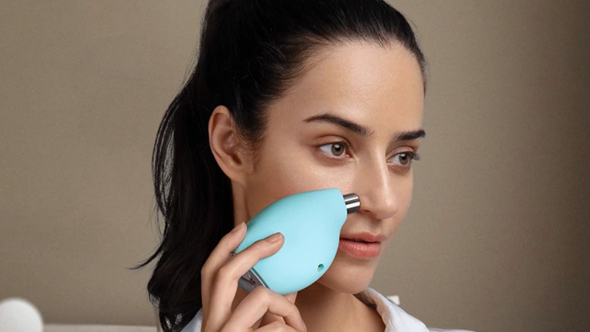 The 20 Best Pore Vacuums, According to Editors and Dermatologists