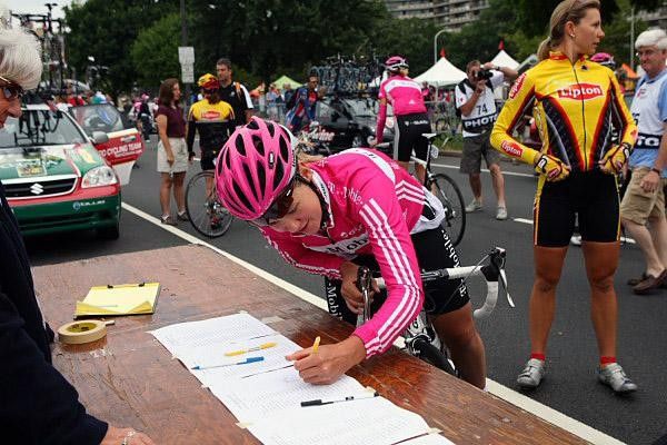 Alexis Rhodes signed with Webcor