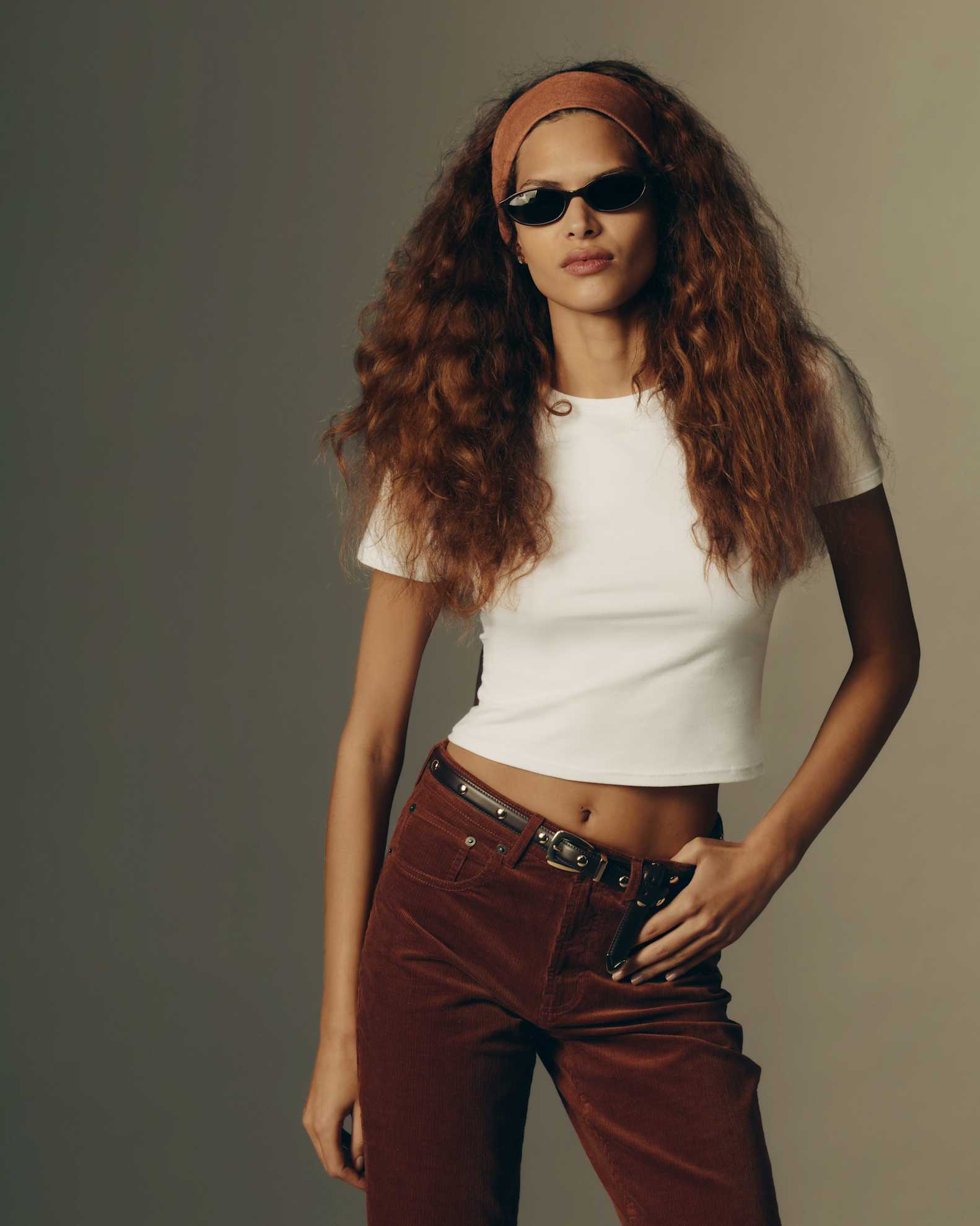 Quince, Stretch Cotton Jersey Cropped Fitted T-Shirt in Soft White