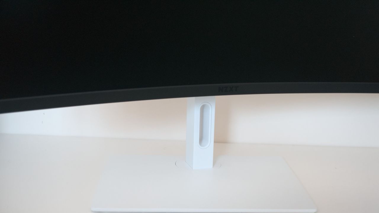 NZXT Canvas 32Q