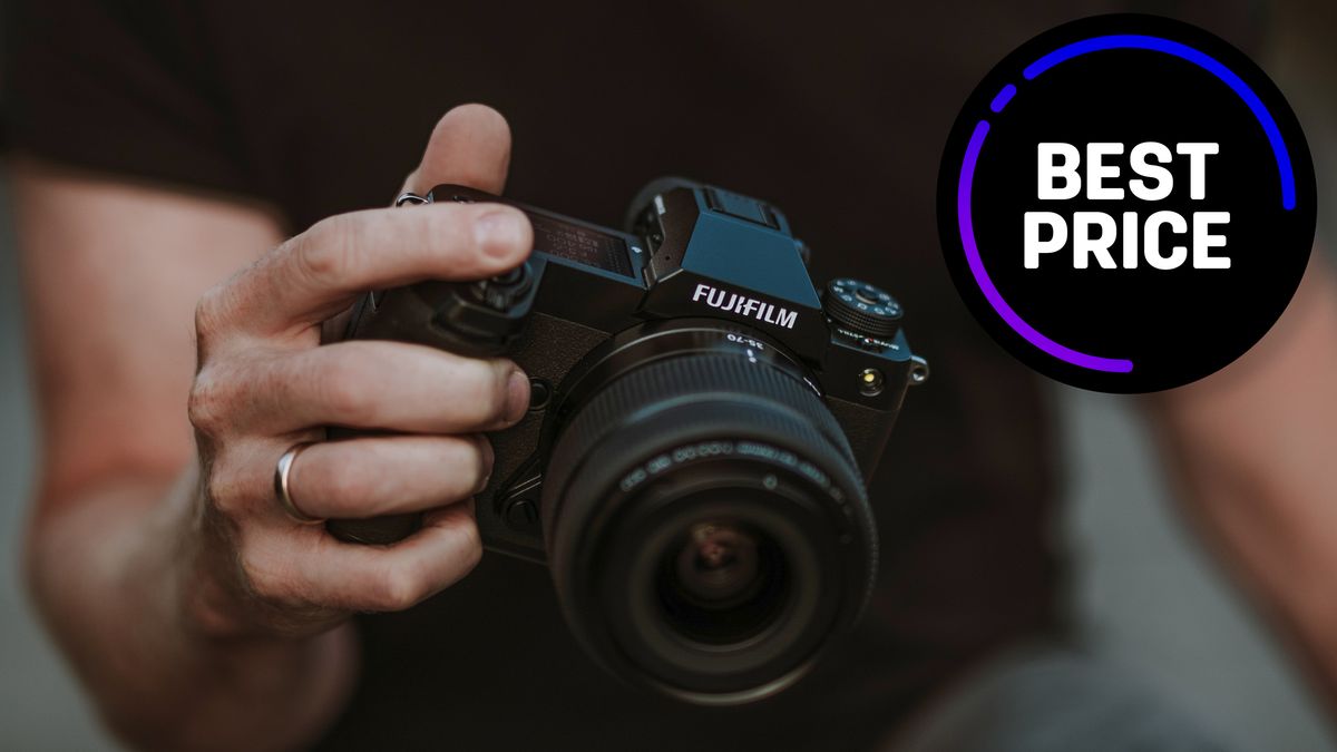 Fujifilm GFX50S II deal