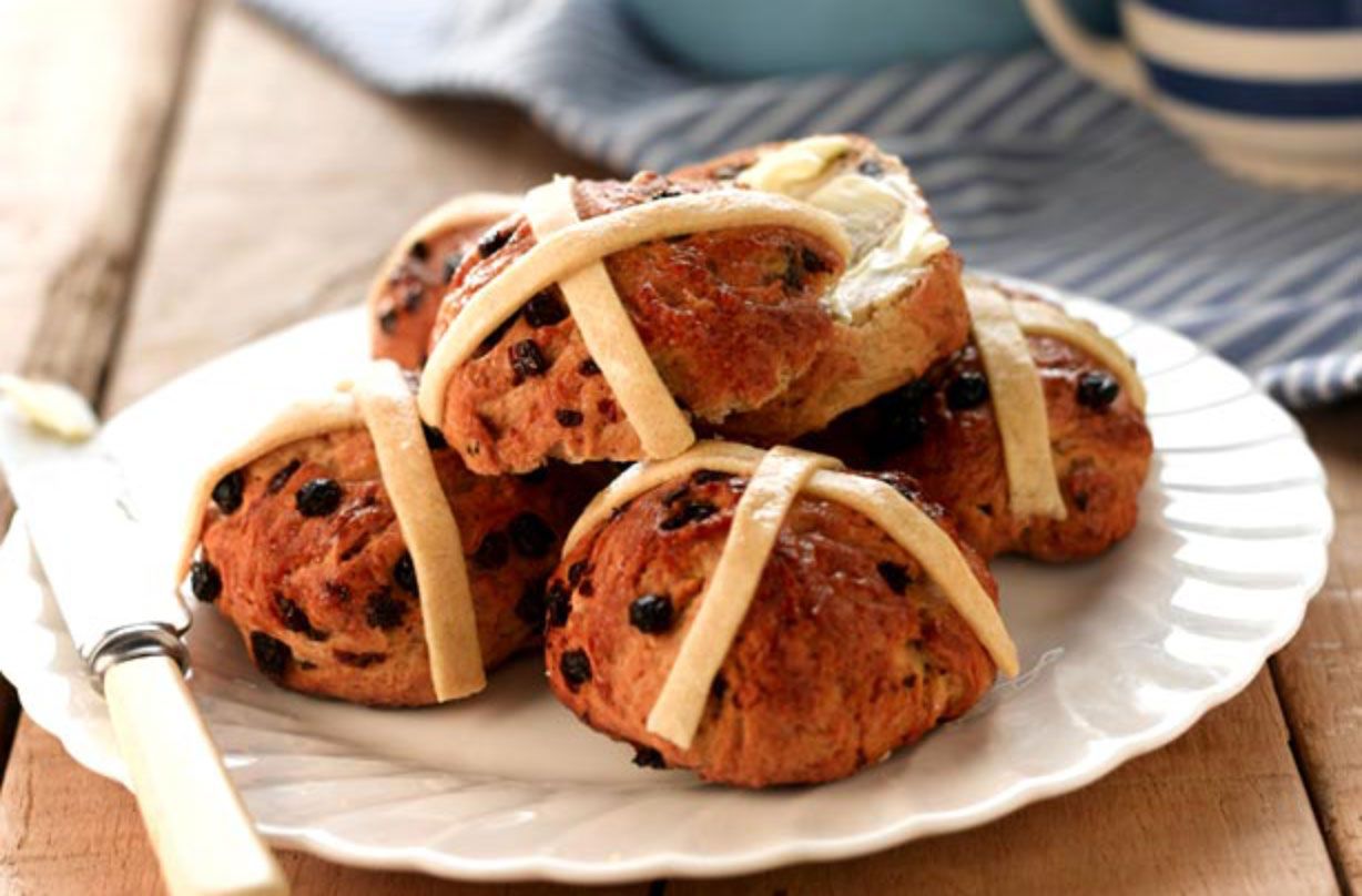 Vegan hot cross buns