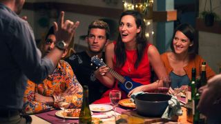 jonathan bailey and phoebe waller bridge in crashing