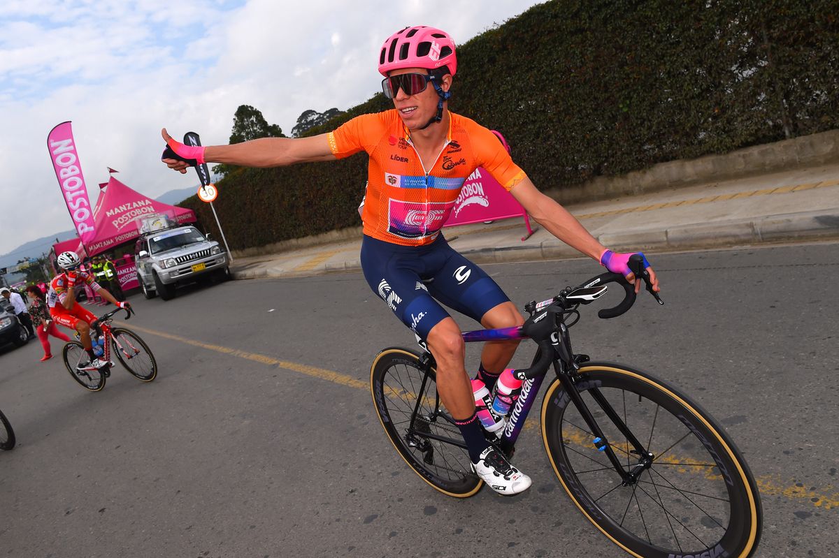 Rigoberto Uran before the stage