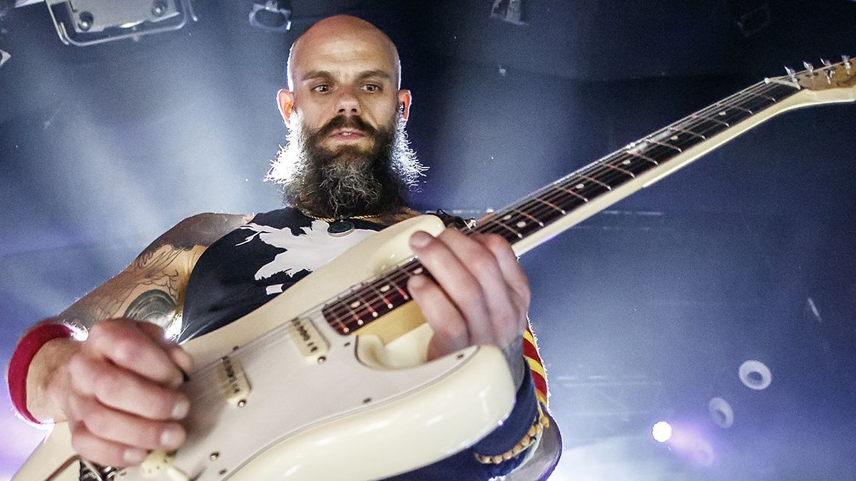 “Every song has a weird element to it. I like to go against our audience, ourselves, our producer… and see how far that can go before it collapses”: Baroness’ prog credentials