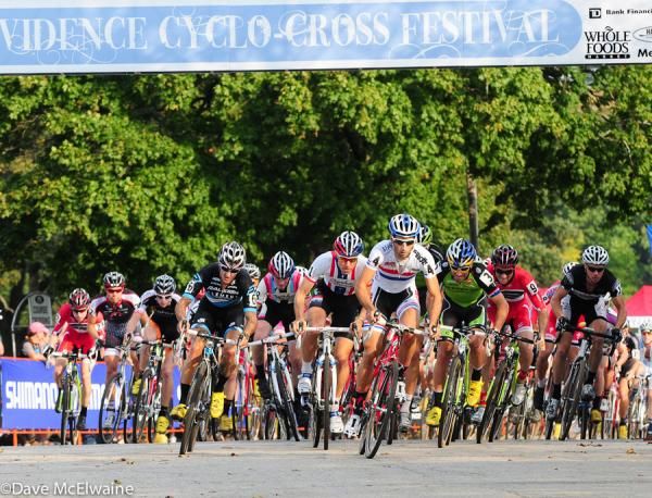 Ian Field (Hargroves Cycles) takes the hole shot