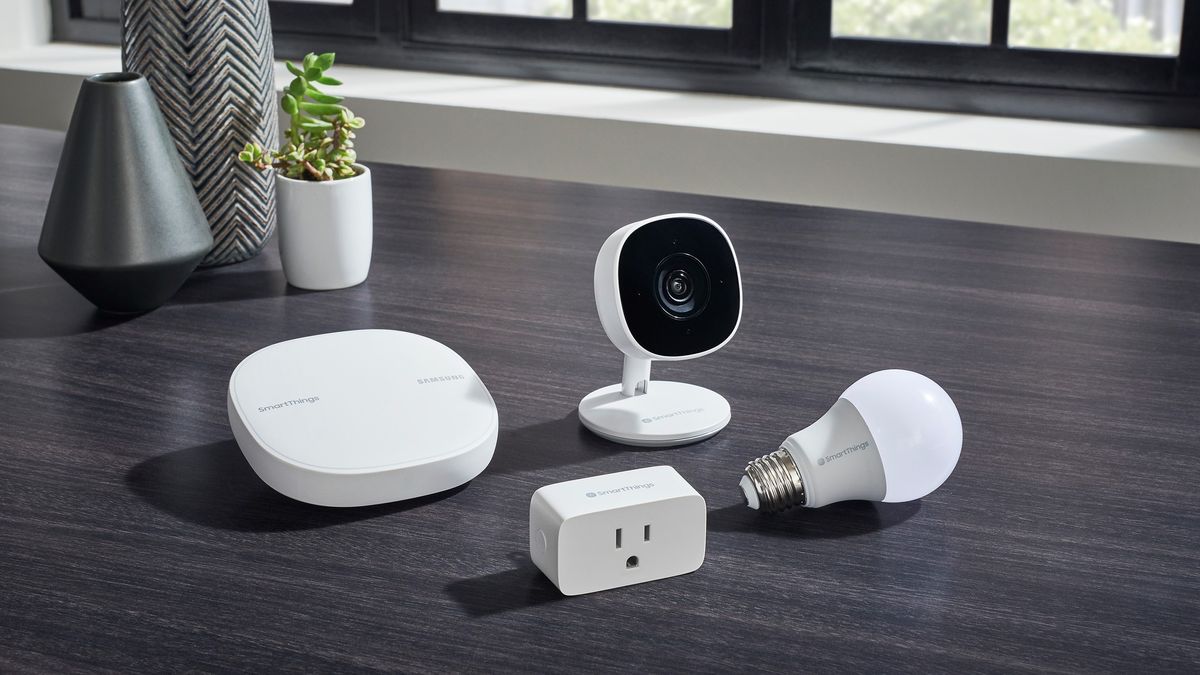 Samsung SmartThings Cam, Wifi, Smart Plug and Smart Bulb