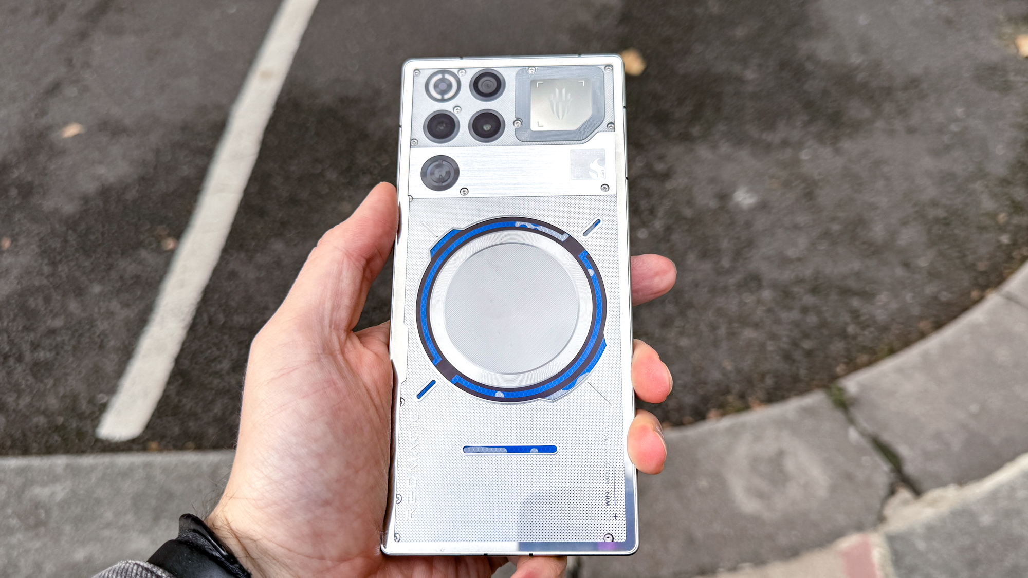 RedMagic 11 Pro clear back