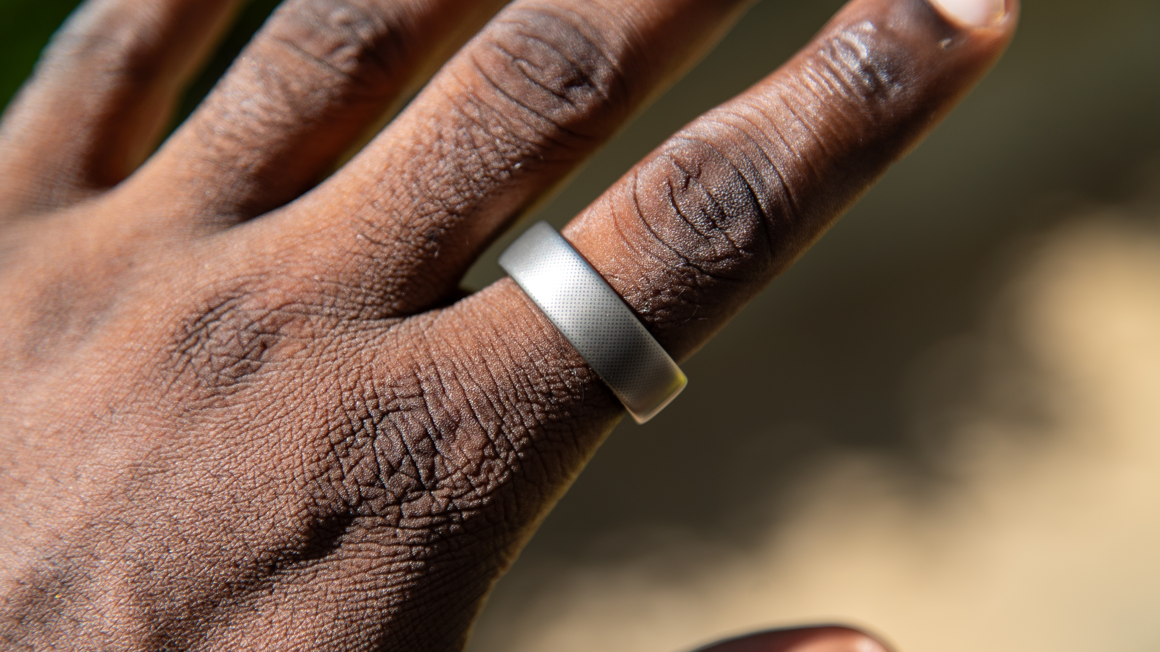 The Amazfit Helio Ring on a finger