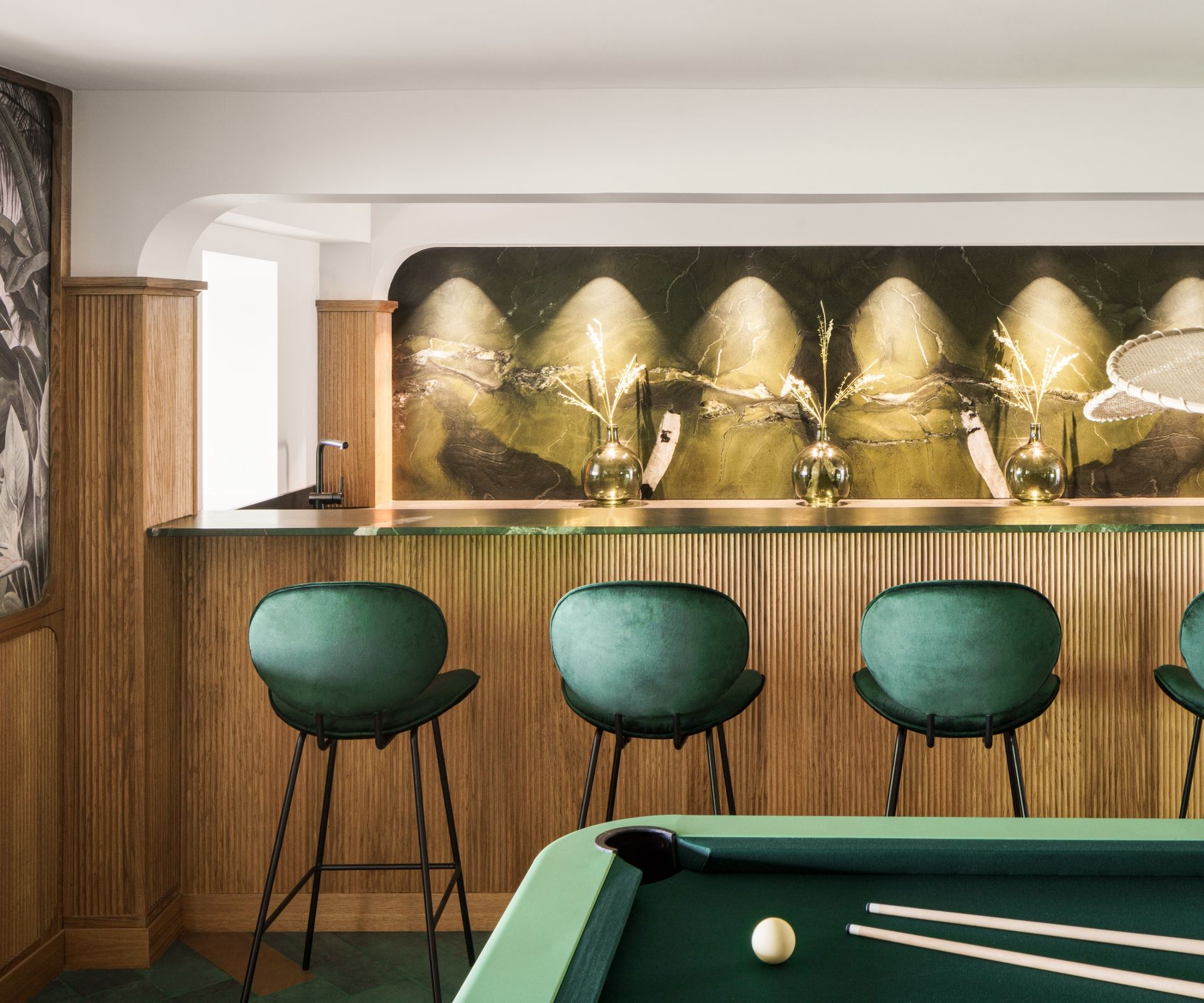 basement bar in house in France