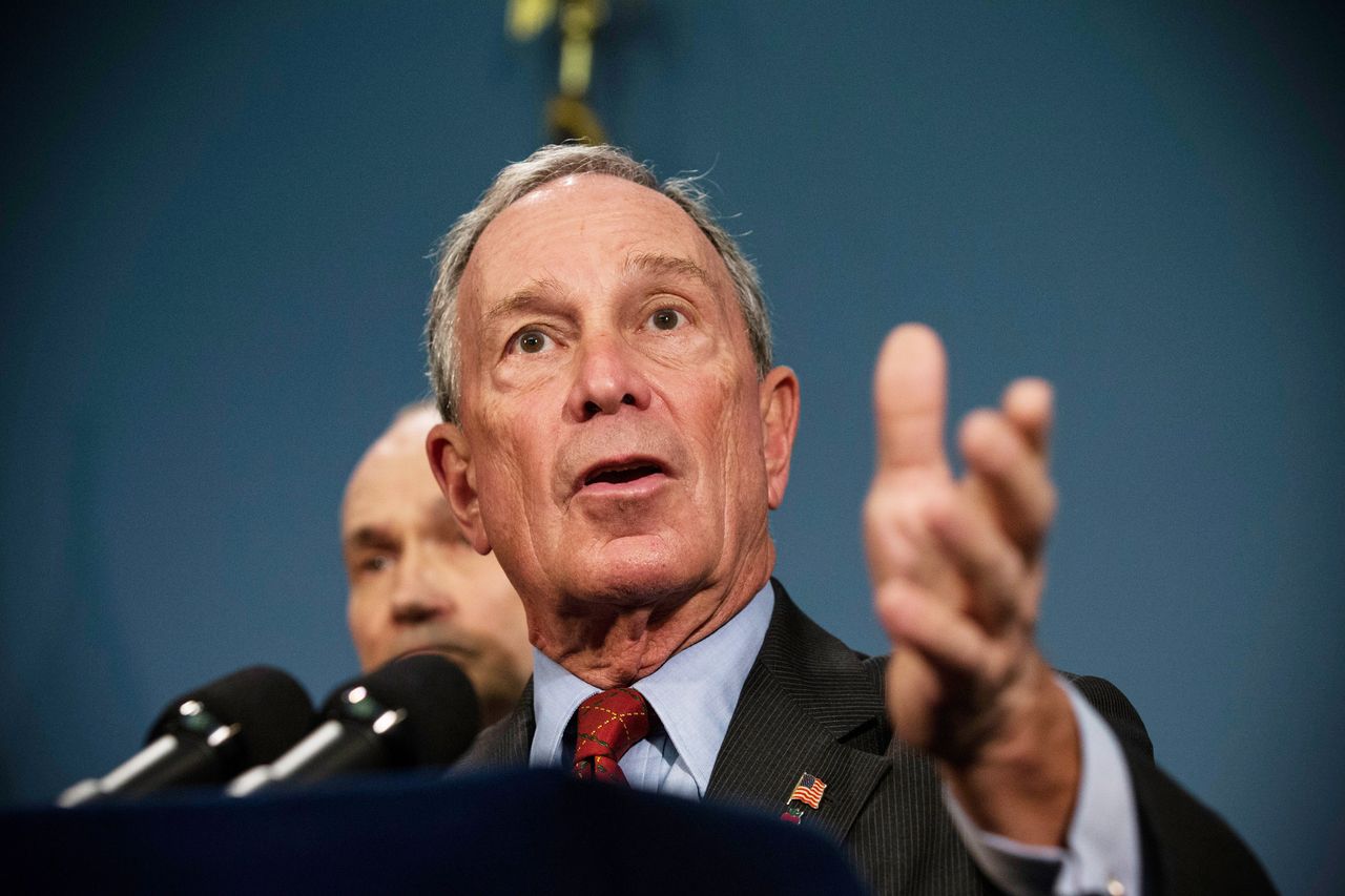 Michael Bloomberg would personally fund a large part of his presidential campaign.