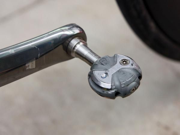 Andy Schleck (LEOPARD TREK) is using familiar Speedplay Zero pedals.