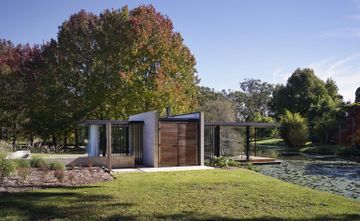 Wirra Willa Pavilion: a Miesian-inspired retreat in New South Wales by ...